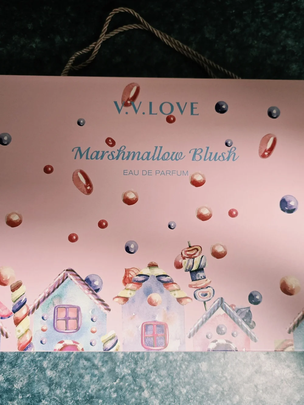V.V. Love Marshmallow Blush Gift Set in Vibrant Pink & Turquoise